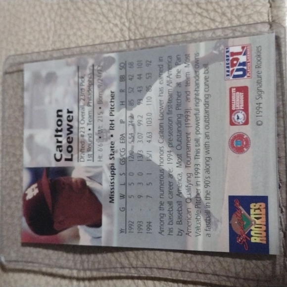 Carlton Loewer autographed baseball card in protective cover - Picture 2 of 3
